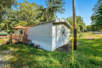 7069 Forest Cove Cir, Hillsboro, OH 45133