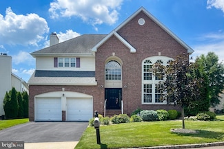 2 Waters Ln, Belle Mead, NJ 08502