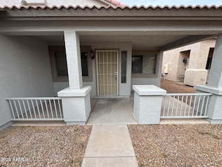 30648 N Royal Oak Way, San Tan Valley, AZ 85143