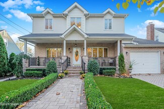 34 Allison Ave, Staten Island, NY 10306