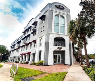 300 State St E Unit 206, Oldsmar, FL 34677