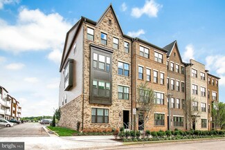 45206 Lettermore Square, Ashburn, VA 20166