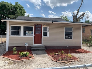 208 Sears Ave NE, Winter Haven, FL 33881