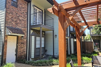 3904 Rawlins St Unit 105B, Dallas, TX 75219