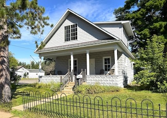 201 7th St NE, Crosby, MN 56441