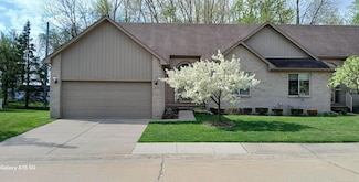 15762 Corso Dr Unit 4, Clinton Township, MI 48035