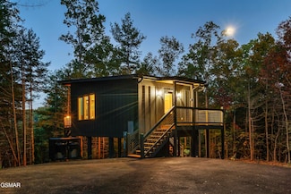 - Lake Dr, Gatlinburg, TN 37738