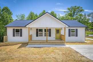 2934 Drummond St, Connellys Springs, NC 28612