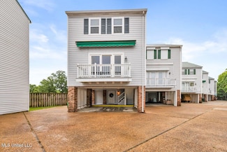 255 E Scenic Dr Unit C, Pass Christian, MS 39571
