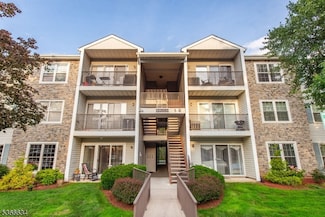 204 Robertson Way Unit H3, Lincoln Park, NJ 07035