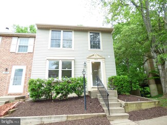 7526 Aspenpark Rd, Lorton, VA 22079