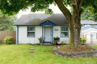 7115 Lower Ridge Rd, Everett, WA 98203