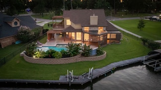 12480 Marina Loop, Willis, TX 77318