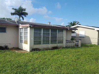 8201 NW 15th St, Pembroke Pines, FL 33024