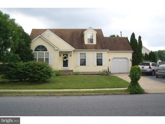 132 Deschler Blvd, Clayton, NJ 08312