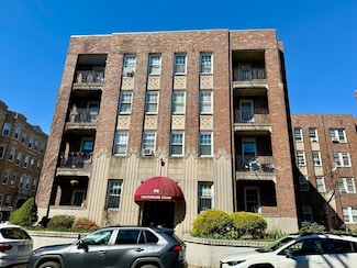 48 Strathmore Rd Unit 23, Brighton, MA 02135