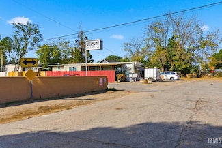 501 Belmont Ave, Bakersfield, CA 93308