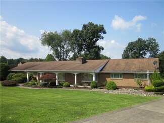 104 Spring Dr, Apollo, PA 15613