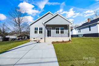 1077 Gibson St, Albemarle, NC 28001