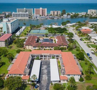 10350 Imperial Point Dr W Unit 17, Largo, FL 33774