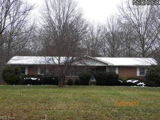 4132 Jones Rd, Diamond, OH 44412