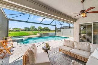 10334 Quail Crown Dr, Naples, FL 34119
