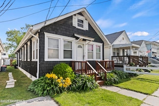317 Dupont Ave, Seaside Heights, NJ 08751