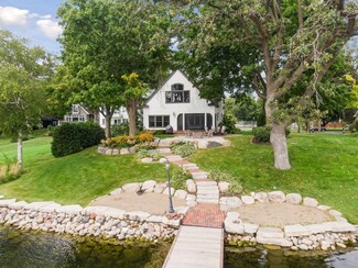 20165 Cottagewood Ave, Excelsior, MN 55331