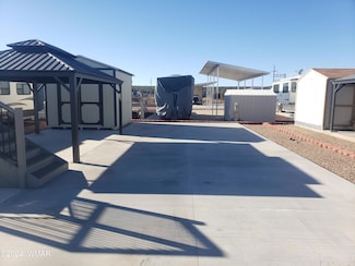8209 Apache Way, Show Low, AZ 85901