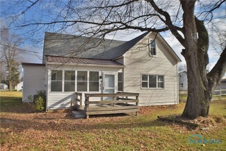 114 N Stahl St, Bradner, OH 43406