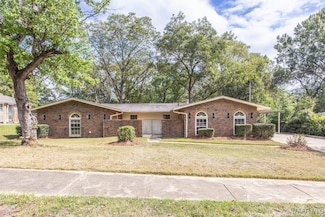 571 E Moye Dr, Montgomery, AL 36109