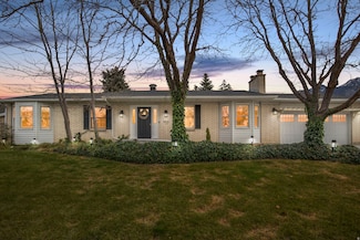 9451 S Fox Cir, Sandy, UT 84092