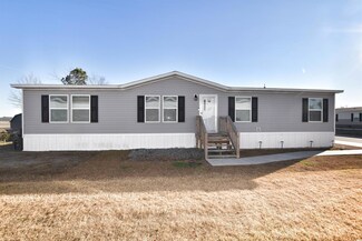 352 Hangar Ct, Myrtle Beach, SC 29577