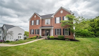 104 Cherokee Ct, Freeport, PA 16229
