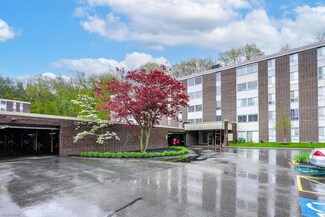 3068 Kent Rd Unit 406, Stow, OH 44224