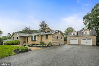 2339 Erin Rd, Sykesville, MD 21784
