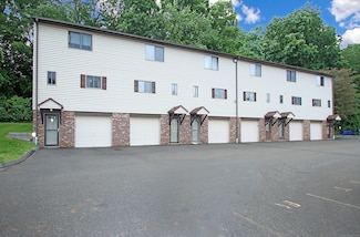 140 Thompson St Unit 16A, East Haven, CT 06513