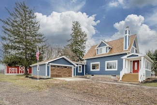 6735 S Scottdale Rd, Berrien Springs, MI 49103