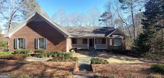 1030 Lake Haynes Dr NE, Conyers, GA 30012