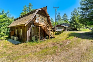 1174 Cummings Creek Rd, Carlotta, CA 95528