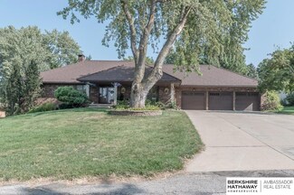 7062 Starlite Dr, Omaha, NE 68152