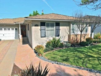 3940 Lemon Ave, Long Beach, CA 90807