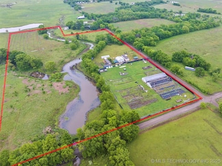 13207 S 184th St W, Council Hill, OK 74428