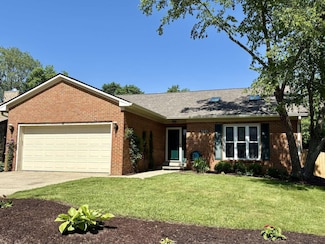 3285 Hunting Hills Dr, Lexington, KY 40515