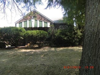 2621 Harrison St, Gary, IN 46407