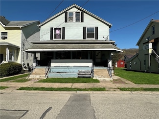 407 4th Ave, Ford City, PA 16226