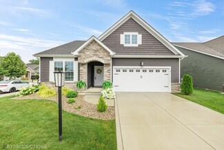 495 Cherrywood Dr, Chesterton, IN 46304