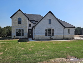 327 Magnolia Ct, Trenton, TX 75490