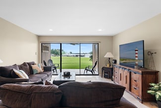 15575 Marina Dr Unit 120A, Montgomery, TX 77356