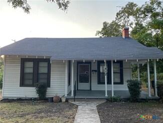 912 S 17th St, Temple, TX 76504